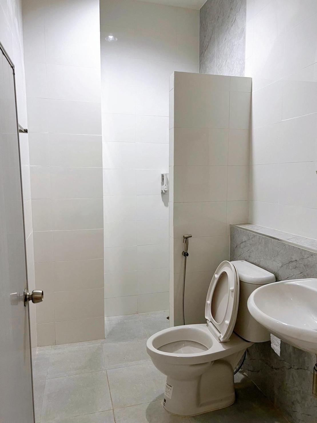 Tokyo Hotel Nakhonratchasima Zewnętrze zdjęcie
