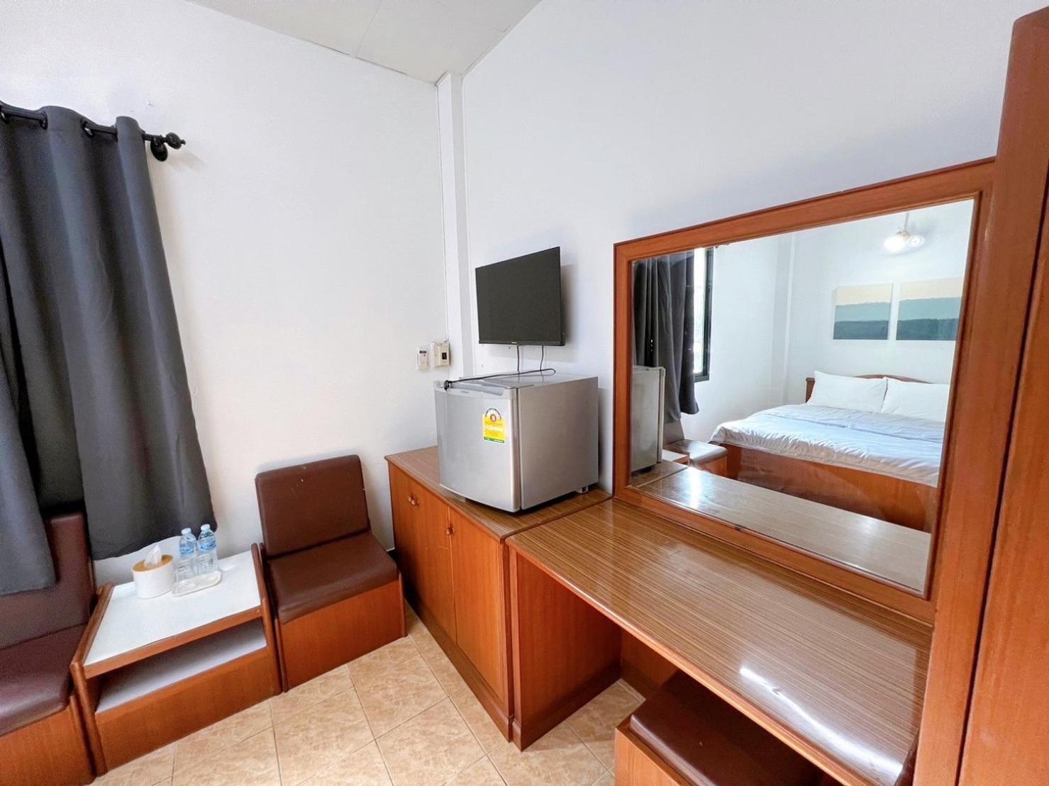 Tokyo Hotel Nakhonratchasima Zewnętrze zdjęcie